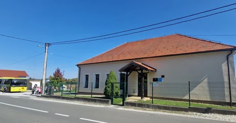 Područna škola Lovrečan
