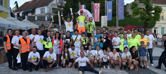 FOTO Utrka gradskim ulicama okupila trkače svih generacija