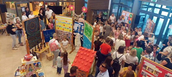 Otvorena izložba "Dječja kreativa izvan okvira"