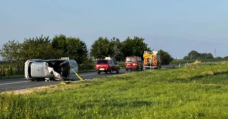 Ludbreški vatrogasci iz prevrnutog auta izvlačili prikliještene osobe