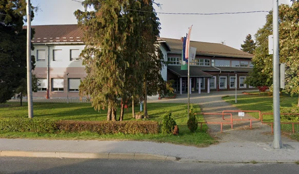 Osnovna škola Petrijanec dobiva parking i novu prilaznu cestu