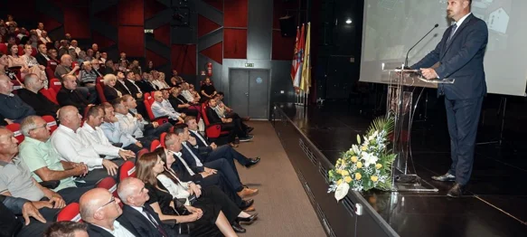 Jenkač: &quot;Korak po korak, gradimo Novi Marof kao sredinu ugodnog življenja i sigurnih ulaganja&quot;