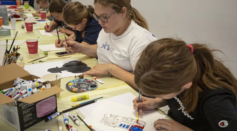 Mališani na kreativni način učili o vatrogascima i njihovom poslu