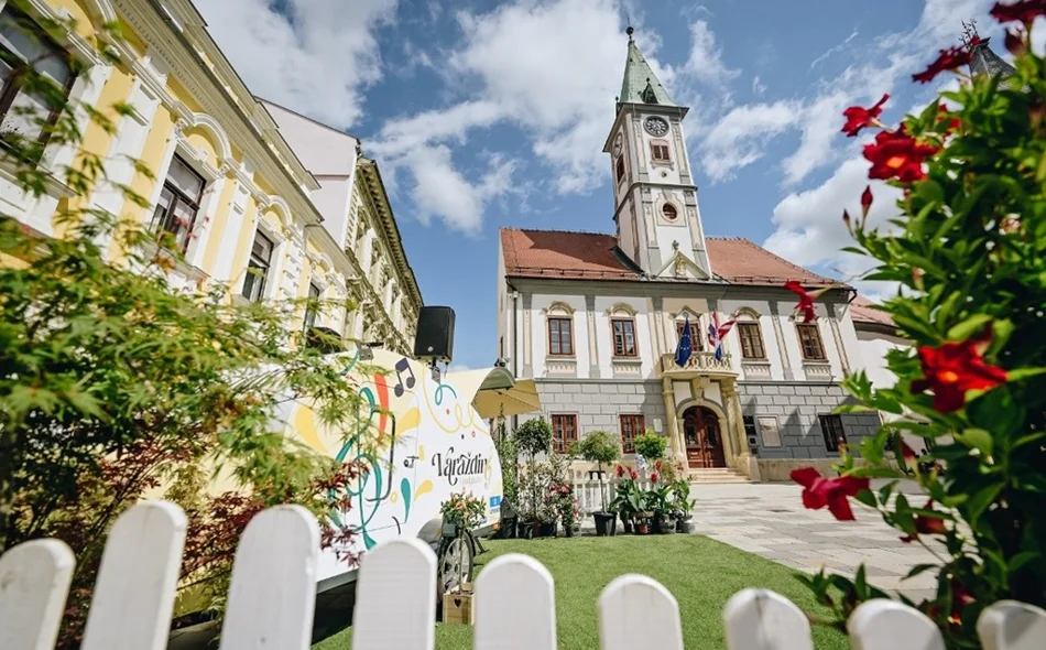 Glazbeni nastupi diljem grada, za pivoljupce Biergarten 8