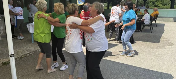 Umirovljenici odmjerili snage u pikadu, kuglani i bacanju koluta