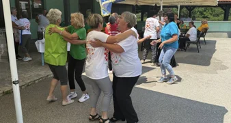 Umirovljenici odmjerili snage u pikadu, kuglani i bacanju koluta
