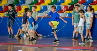 Aktivno druženje osnovnoškolaca i &bdquo;punjenje baterija&rdquo; pred povratak u školske klupe