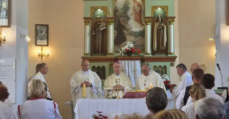 Župa Presvetog Srca Isusova u Vrbnu proslavila dva velika jubileja
