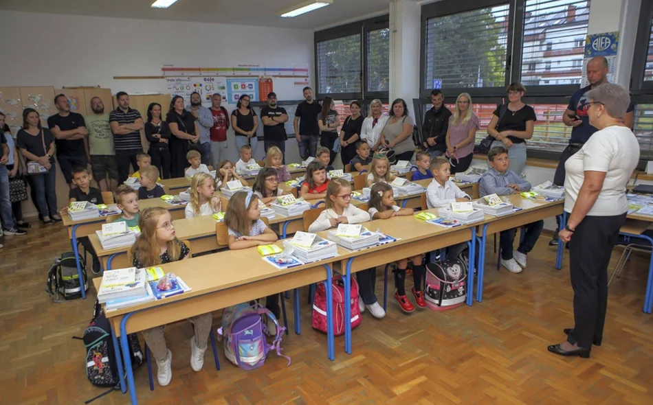 Roditeljima prvašića ove godine potpore od 200 eura