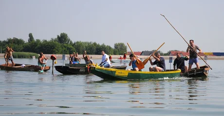 &bdquo;Lov na labuđe pero&rdquo; uz vožnju čamcima i natjecanje u praćkanju