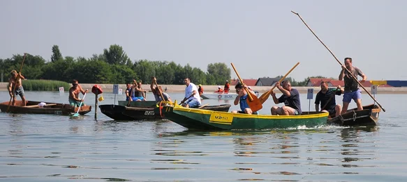 „Lov na labuđe pero” uz vožnju čamcima i natjecanje u praćkanju