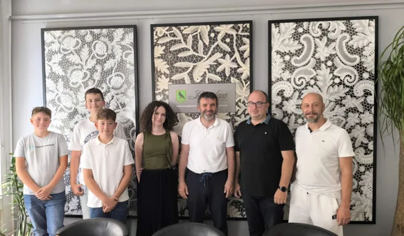 Nagrađeni izvrsni mladi gitaristi i njihovi mentori