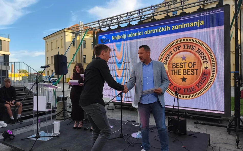 Poklon bon za najbolje učenike u obrtničkim zanimanjima