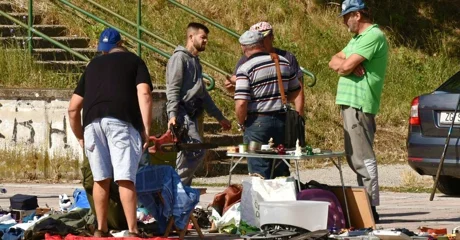 FOTO Ponude ima, ali ne i kupaca: „Mladima je lakše otrčati u trgovinu i platiti – skuplje”