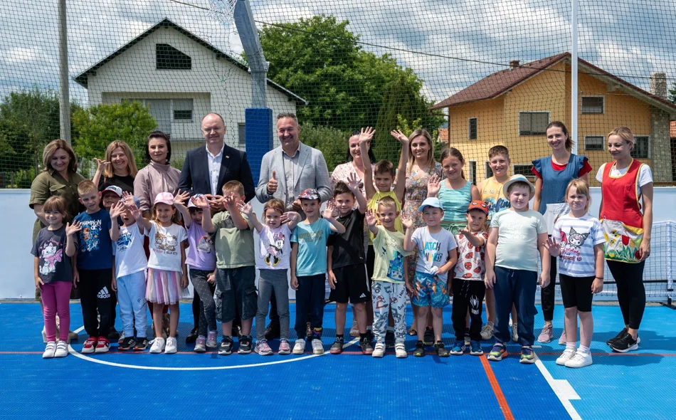 Otvoreno novo dječje igralište u Kapeli Kalničkoj