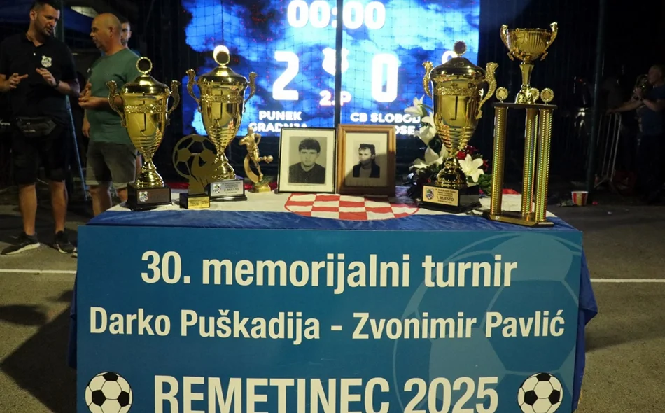 Remetinec odao počast herojima Darku Puškadiji i Zvonimiru Pavliću