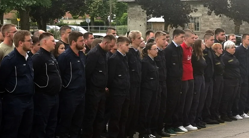 Vatrogascima nova oprema uz promociju novih članova