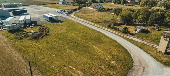 Država daje 50.000 eura za asfaltiranje 2245 metara nerazvrstanih cesta