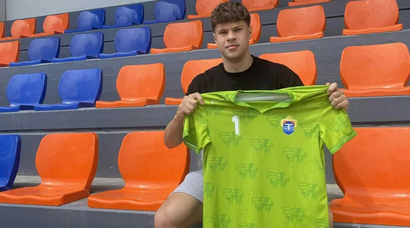 Ukrajinac Vladyslav Doroshenko (20) novi je vratar Varteksa