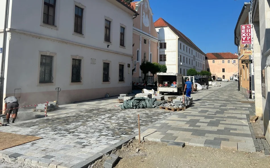 Pavlinska pred završetkom, rotor u Aninoj napreduje prema planu