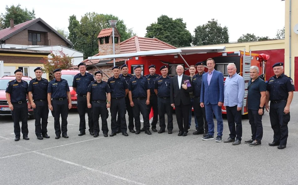 AUDIO Varaždinskim vatrogascima pet novih vozila vrijednih 1,1 milijun eura