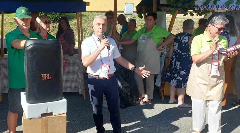 Lovrečevo u Šćepanju – klopotec, domaće delicije, odlično vino i glazba