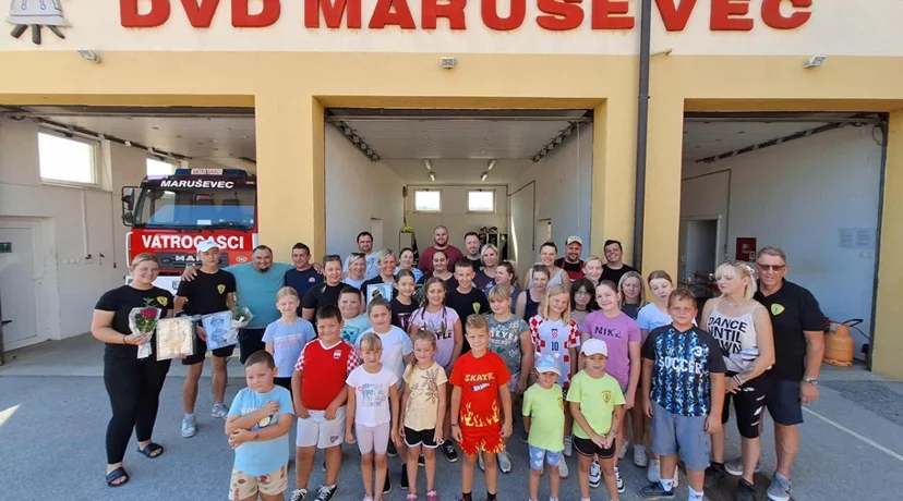FOTO Djeca uživala u zabavnim igrama i častila se tortama
