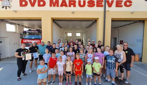FOTO Djeca uživala u zabavnim igrama i častila se tortama