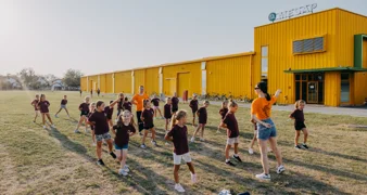 Završite ljeto uz ples i zabavu na Mažoret kampu