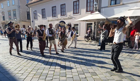 VIDEO: Kad zasvira Brazzmatazz ulice Varaždina postaju plesni podij!