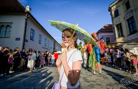 Urban i Minea na Starome gradu, „Komušanje mozga” kod vile Bedeković