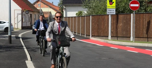 Novom izgledu vesele se stanari, ali i – biciklisti