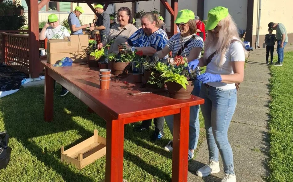 Uredili zelene kutke za učenje, druženje i povezivanje s prirodom