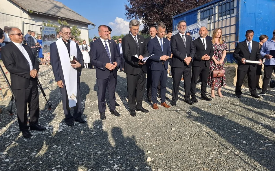 VIDEO Plenković: „Ulaganje u vrtiće je temelj obrazovnog sustava”