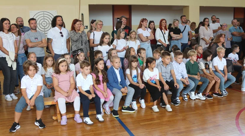 AUDIO I FOTO Sve škole u Varaždinu spremno dočekale početak nastave
