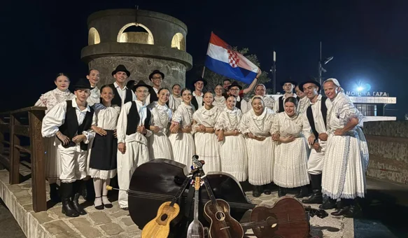 KUD „Elizabeta“ predstavio jalžabetsku tradiciju na bugarskoj pozornici