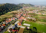 Ove su nekretnine na cestičkom području na javnoj dražbi, požurite s ponudama!