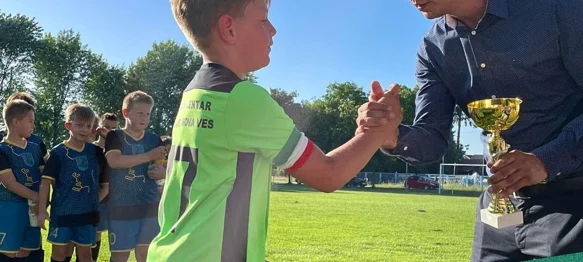 Mali nogometaši igraju za Sandijevo zdravlje