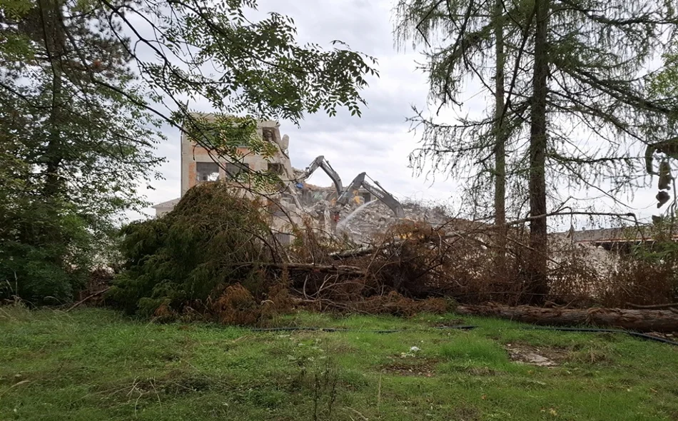VIDEO Ruše se zgrade i pogoni na sjevernoj strani tvorničkog kompleksa