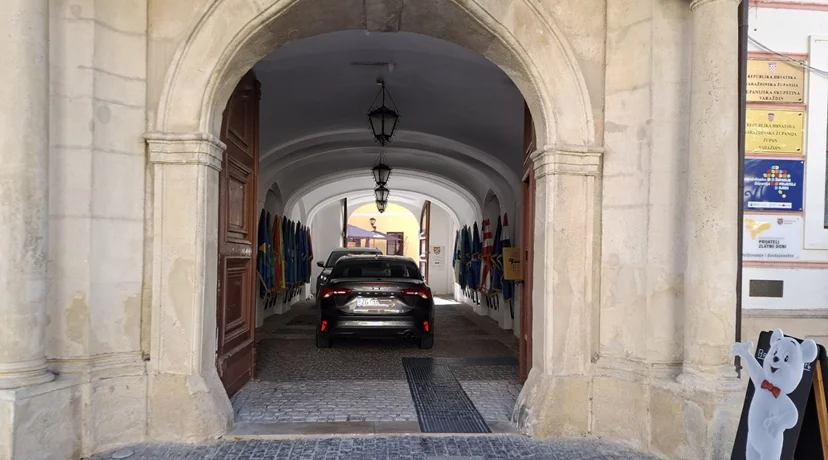 Automobil istražitelja u Varaždinskoj županiji