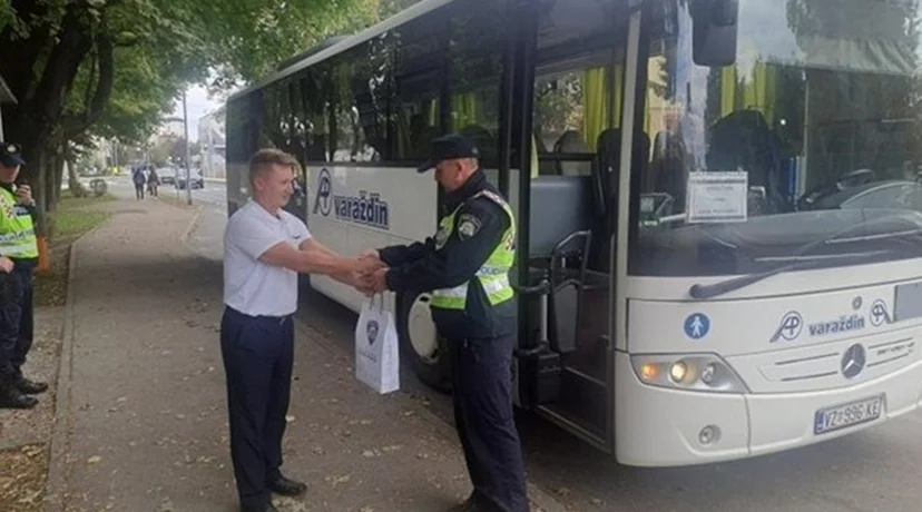 Policija zbog mobitela kaznila 24 vozača, ali jedan je otišao s poklonom!