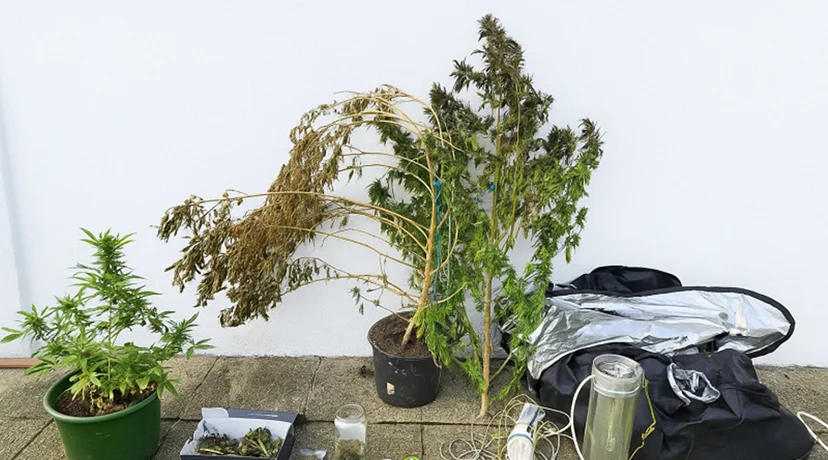 Zapljenjene stvari u domu 45-godišnjaka 