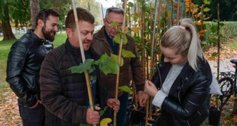 Grad Ivanec darovao svoje građane - podijeljeno novih 150 kloniranih lipa