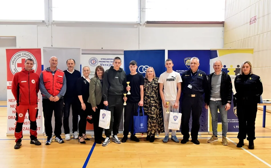 AUDIO „Učenici i roditelji oprez – romobili i bicikli nisu igračke!”