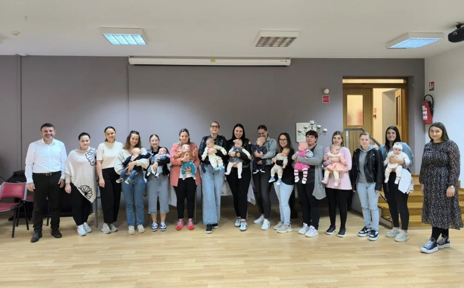 Gradonačelnik Šoštarić novopečenim roditeljima uručio novčane naknade