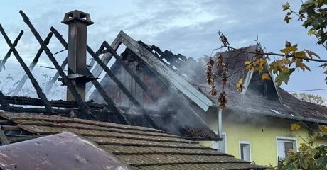 FOTO U jutrošnjem požaru gorjela obiteljska kuća u Petrijancu