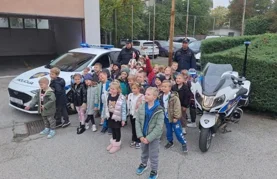 Bumbaricama i Zebricama te mališanima vrtića "Zeko"  prezentirano zanimanje policajca