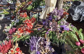 FOTO Aranžmani i multiflore najpopularniji, tek rijetki sami rade svoje cvjetne košarice