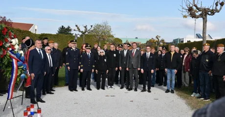 FOTO Uoči blagdana Svih svetih izaslanstva Grada i Županije položili vijence