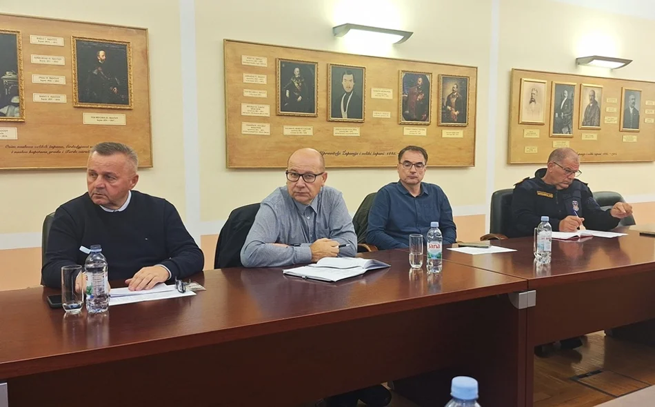 AUDIO Zimska služba u rukama nove tvrtke, spremno 3500 tona soli